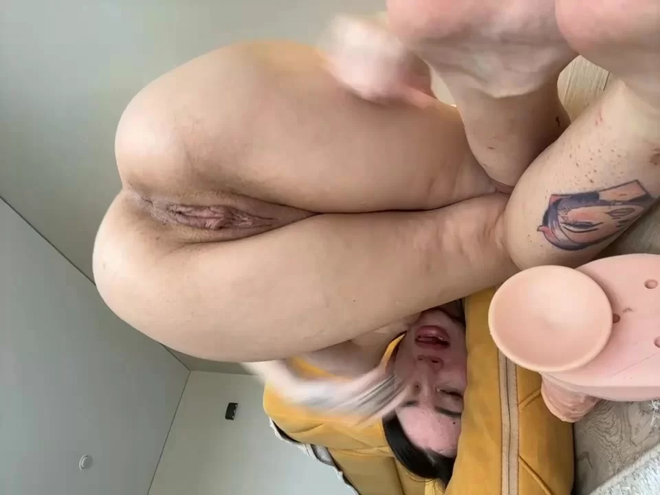 Large labia teen Avemi dildo anal and vaginal rides webcam-Dildo, GapingAss, Teens